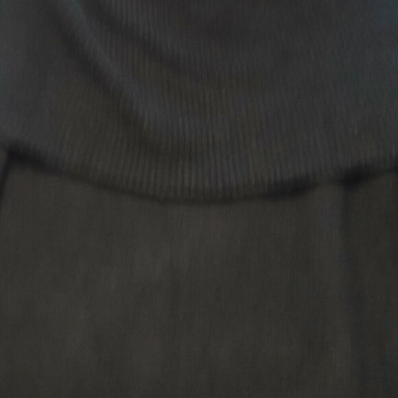 This Loft Dress is Size Med and Great for Business or Dress up with Accessories. - Picture 13 of 16